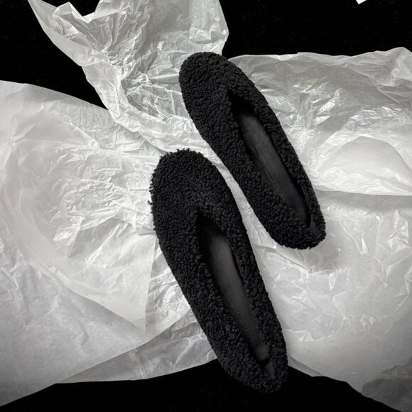 Bottega Veneta Black Rosa Ballerina Flats - Picture 8 of 10